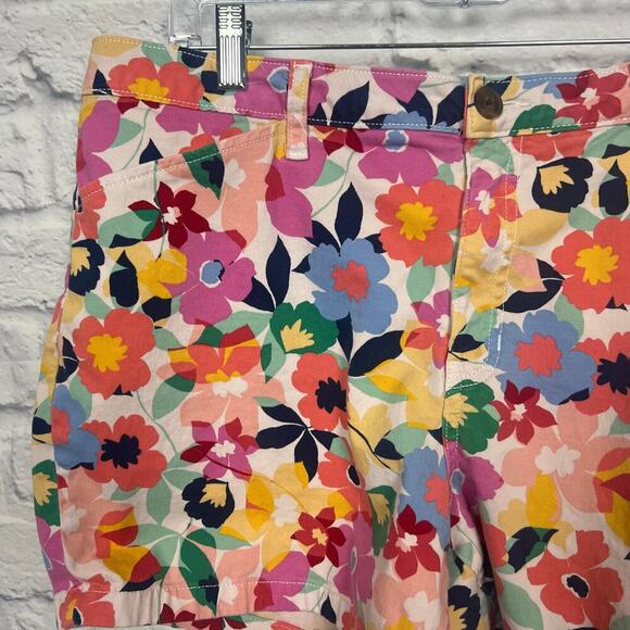 John's Bay Floral Shorts Women Size 16 - Picture 2 of 7